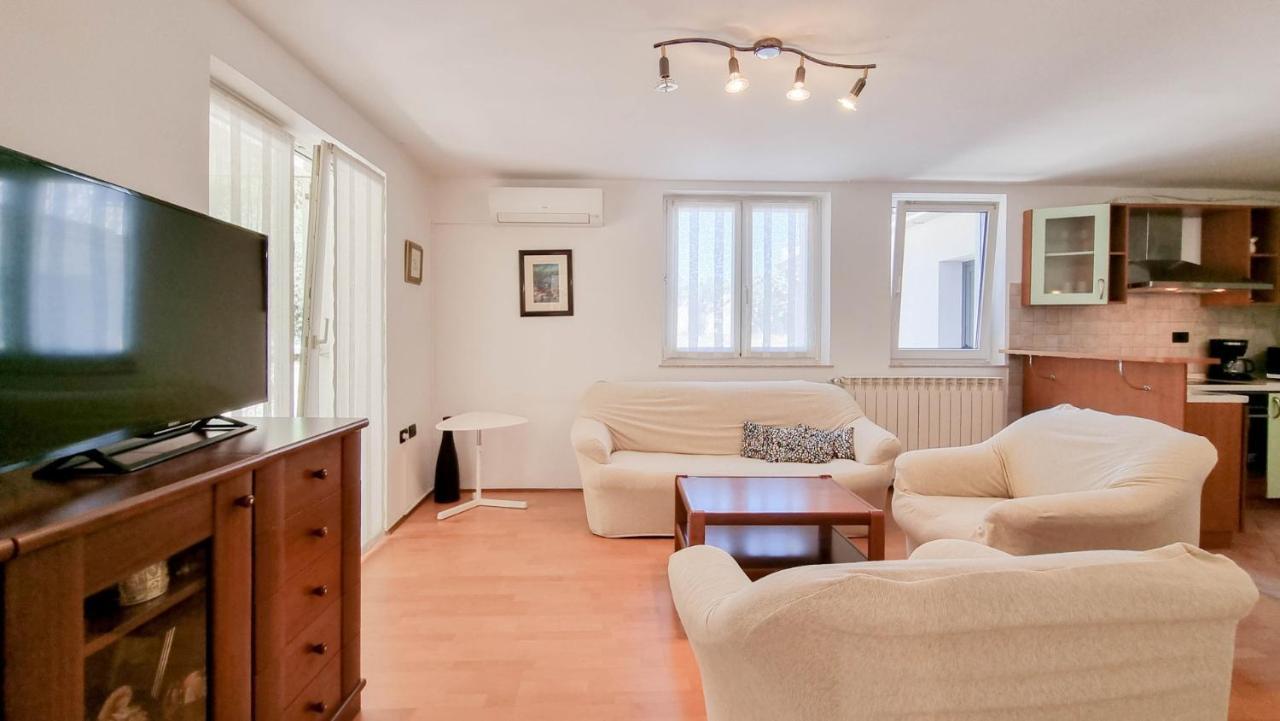 Ena Appartement Novigrad Istria Buitenkant foto
