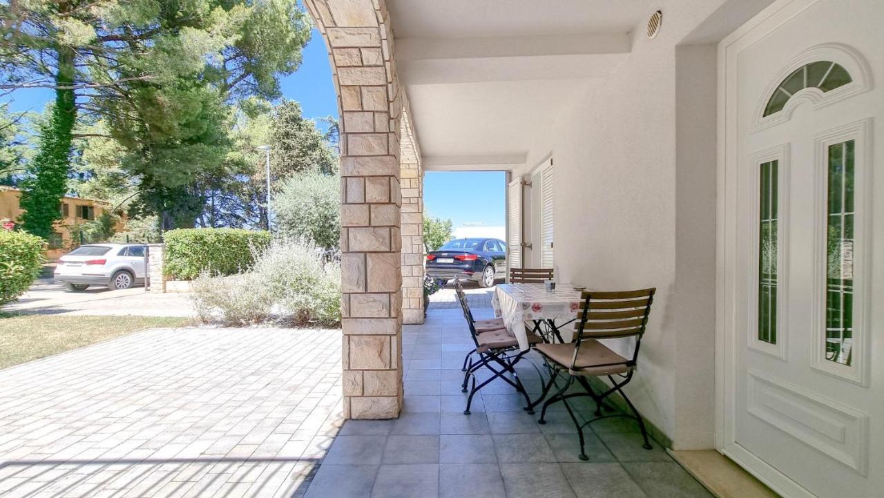 Ena Appartement Novigrad Istria Buitenkant foto